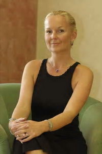 Dr. Alena Bartoňová - Jednatelka společnosti Top-Pojištění, s.r.o.