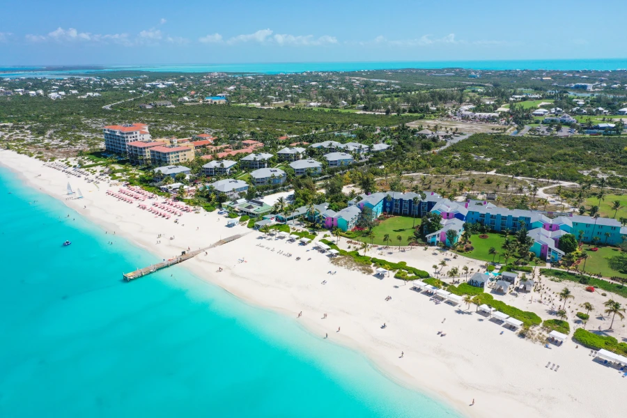 Nejkrsnj ple svta Grace-Bay-Beach