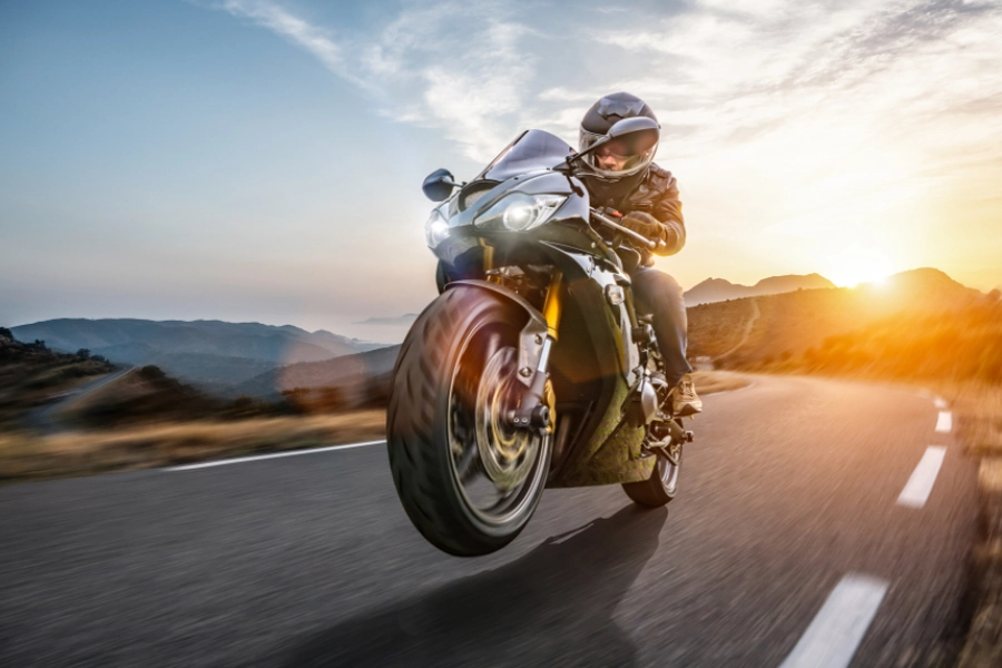 nejlevnj povinn ruen na motorku