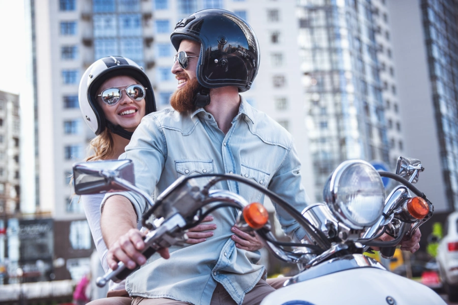 spolujezdec na motorce